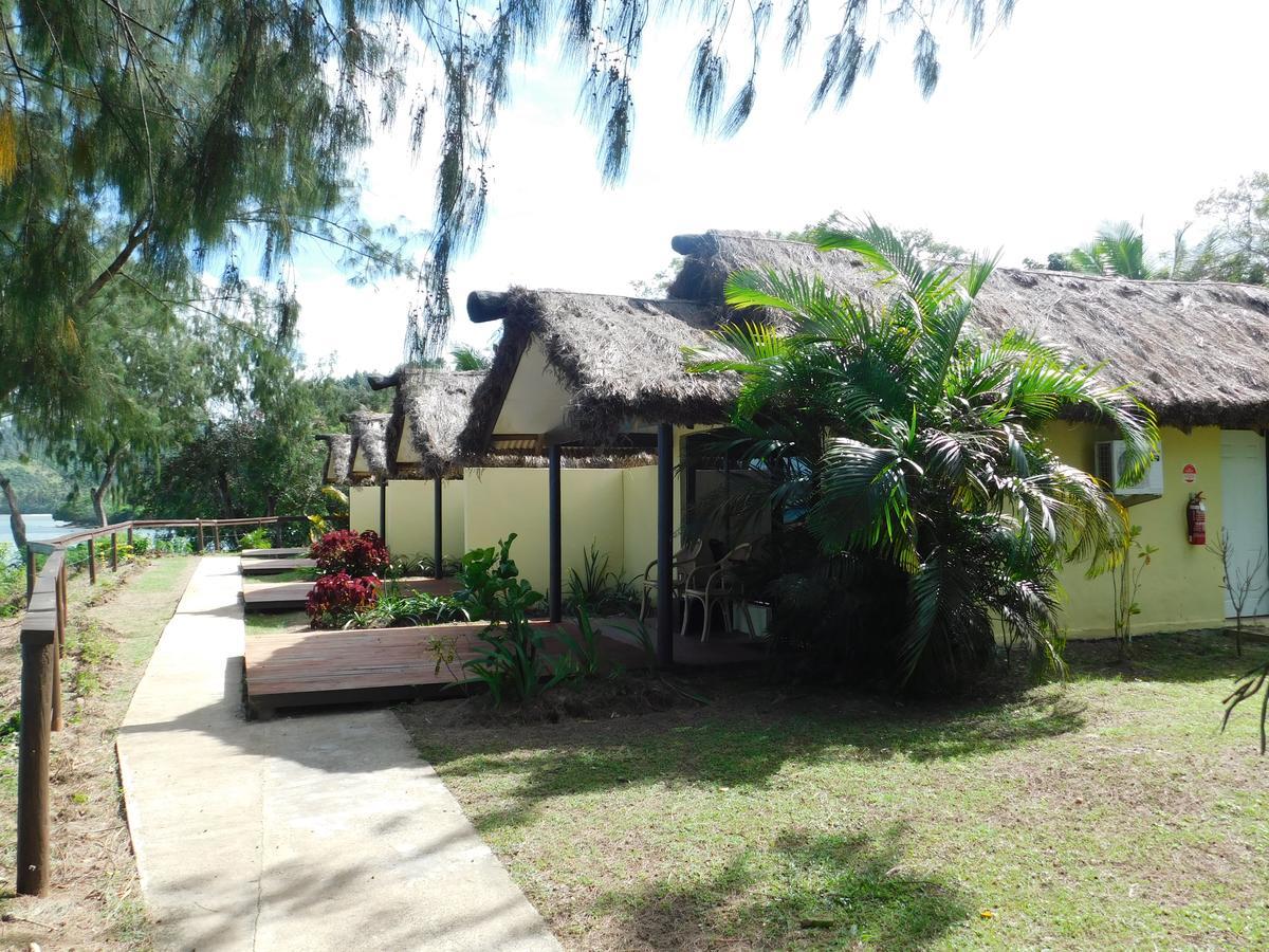 Namolevu Beach Bures Accommodation Coral Coast Eksteriør bilde