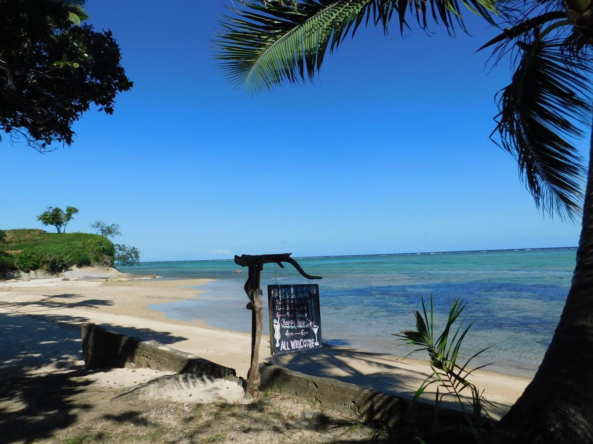 Namolevu Beach Bures Accommodation Coral Coast Eksteriør bilde